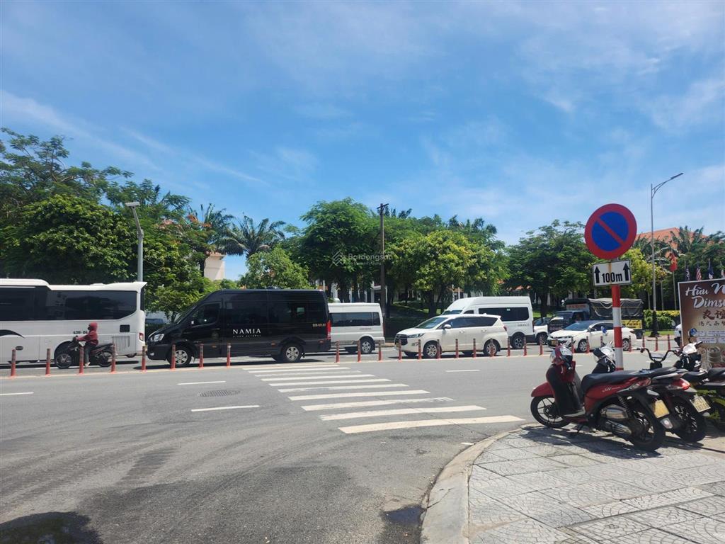 Siêu phẩm góc 2 mặt tiền sát biển mỹ khê  căn hiếm chỉ 11 tỷ  3 tầng  bay nhanh  võ nguyên giáp