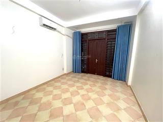 Bán nhà mặt ngõ 168 trung kính ô tô thông kinh doanh vô cùng sầm uất, to hơn phố 6 tầng giá 23.9 tỷ