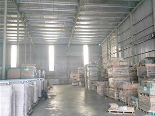 Cho thuê kho kcn hoà khánh . 2400 m2 .