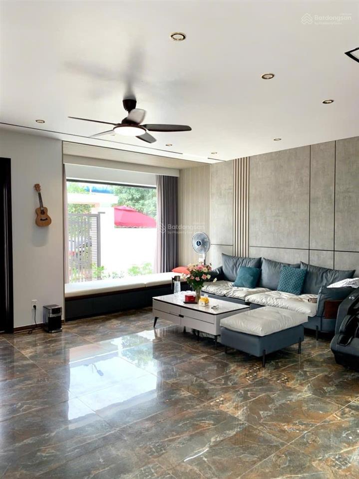 Chuyển nhượng căn bt 180m2 3 tầng full nội thất kbt mê linh, anh dũng, giá tt.  0975 015 ***