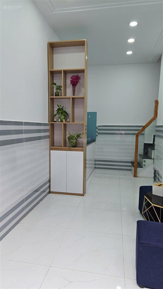 Bán nhà 1ty2 xây 1 trệt 1 lầu sổ hồng đồng sở hữu  đường nguyễn văn quá quận 12