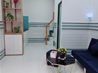 Bán nhà 1ty2 xây 1 trệt 1 lầu sổ hồng đồng sở hữu  đường nguyễn văn quá quận 12