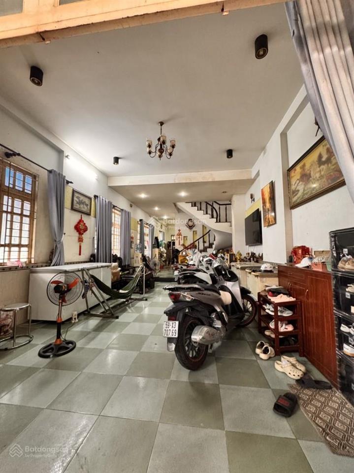 Mặt tiền kd lô góc 2 mt , đường 12, hiệp bình chánhthủ đức  108m2  4 tầng  nhỉnh 14 tỷ.