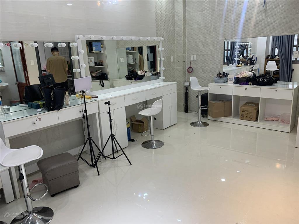 Bán nhà mặt tiền căn góc đường số 12, bình hưng hòa, bình tân, 74m2, 4 tầng 4pn 5wc  0931 767 ***