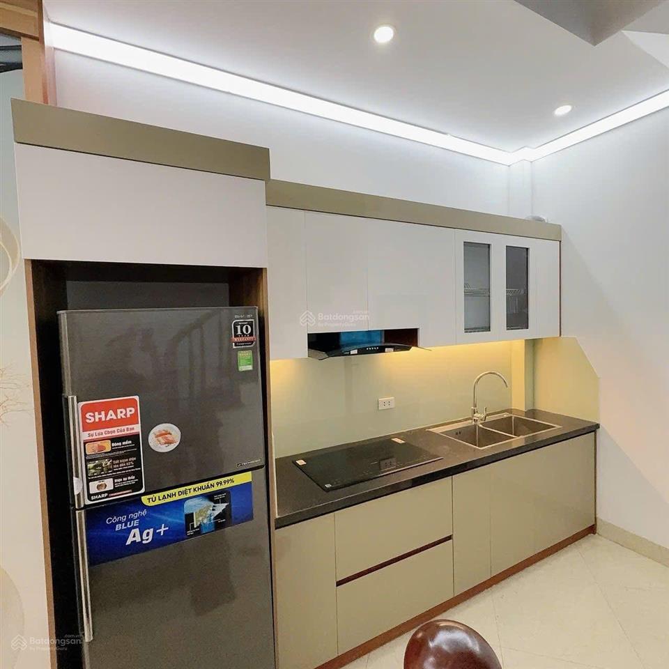 Bán phân lô vỉa hè thang máy nguyễn tuân, dòng tiền 800tr/năm, 59m2 2 thoáng giá hời đi nước ngoài