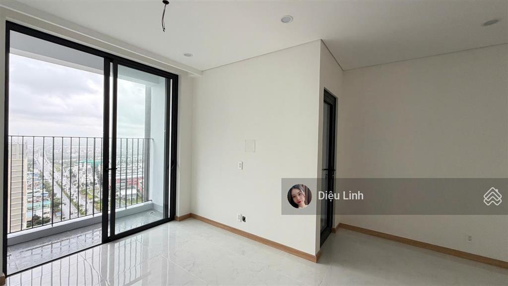 Bán căn 2pn đông nam đẹp nhất sentosa sky park.0784 158 ***