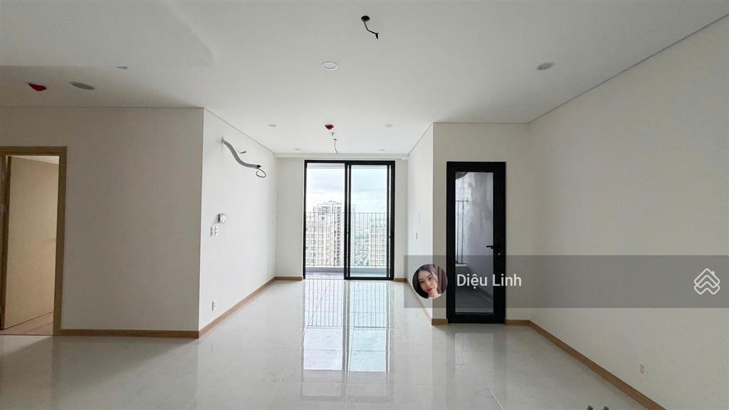 Bán căn 2pn đông nam đẹp nhất sentosa sky park.0784 158 ***