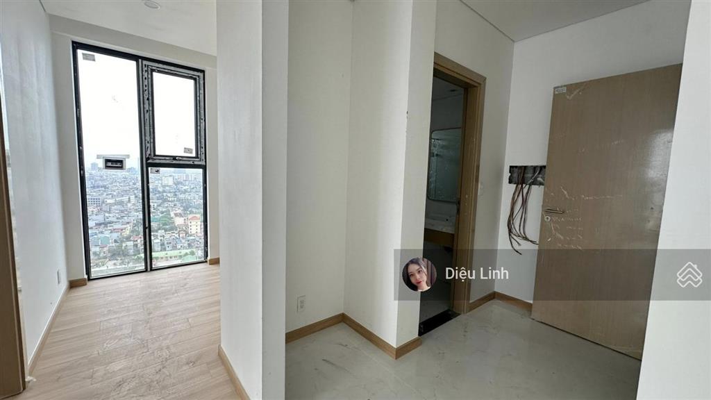 Chỉ 2,8 tỷ mua được căn góc 2,5pn tại sentosa sky park đã có bìa