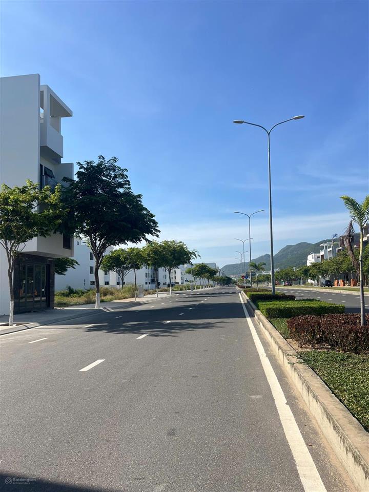 Bán gấp đất võ văn kiệt trục đường chính trong kđt vcn phước long 2giá cực tốt cập nhật giỏ hàng