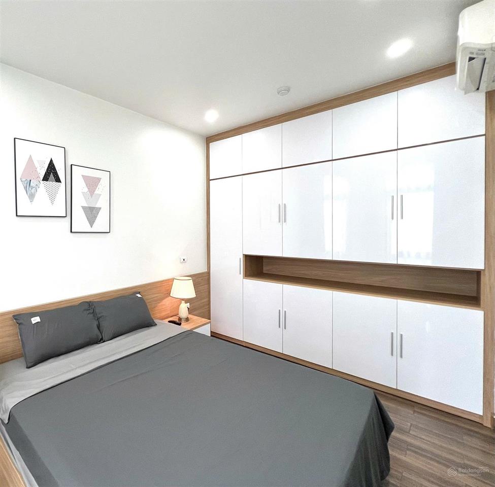 Cho thuê nhà văn cao, 100m², 4 tầng, 6 ngủ full, 18 triệu  0912 473 ***
