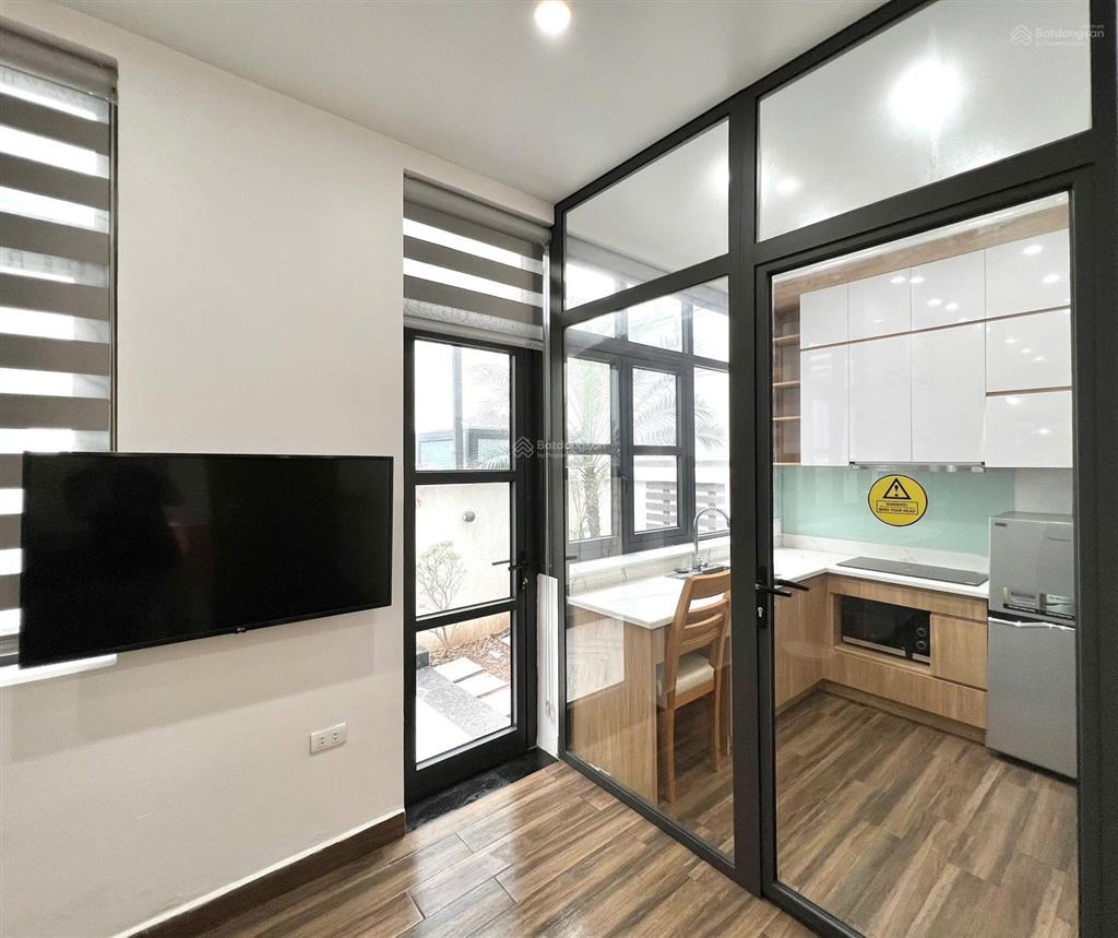 Cho thuê nhà văn cao, 100m², 4 tầng, 6 ngủ full, 18 triệu  0912 473 ***