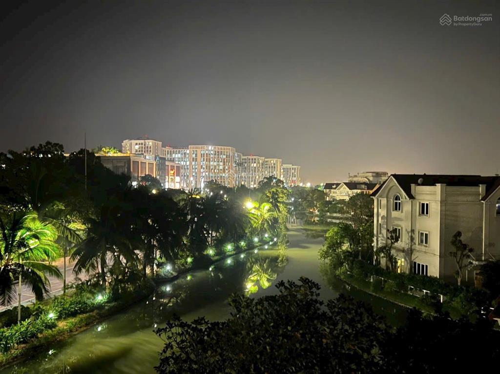 Bán cặp song lập đập thông hoa sữa 204,05. 500m, view sông nội khu, view vườn hoa to trung tâm