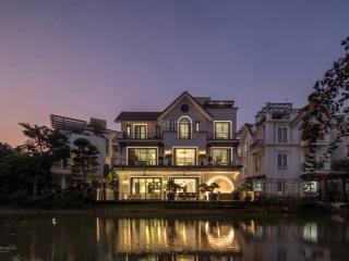 Bán đơn lập anh đào 9, 450m2, hoàn thiện hiện đại, cạnh vườn hoa, đường lớn, view sông rộng