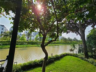 Chuẩn. bán đơn lập nguyệt quế, 350m2, nội thất hiện đại. view sông thoáng,gần hồ 12.4ha. giá 93 tỷ