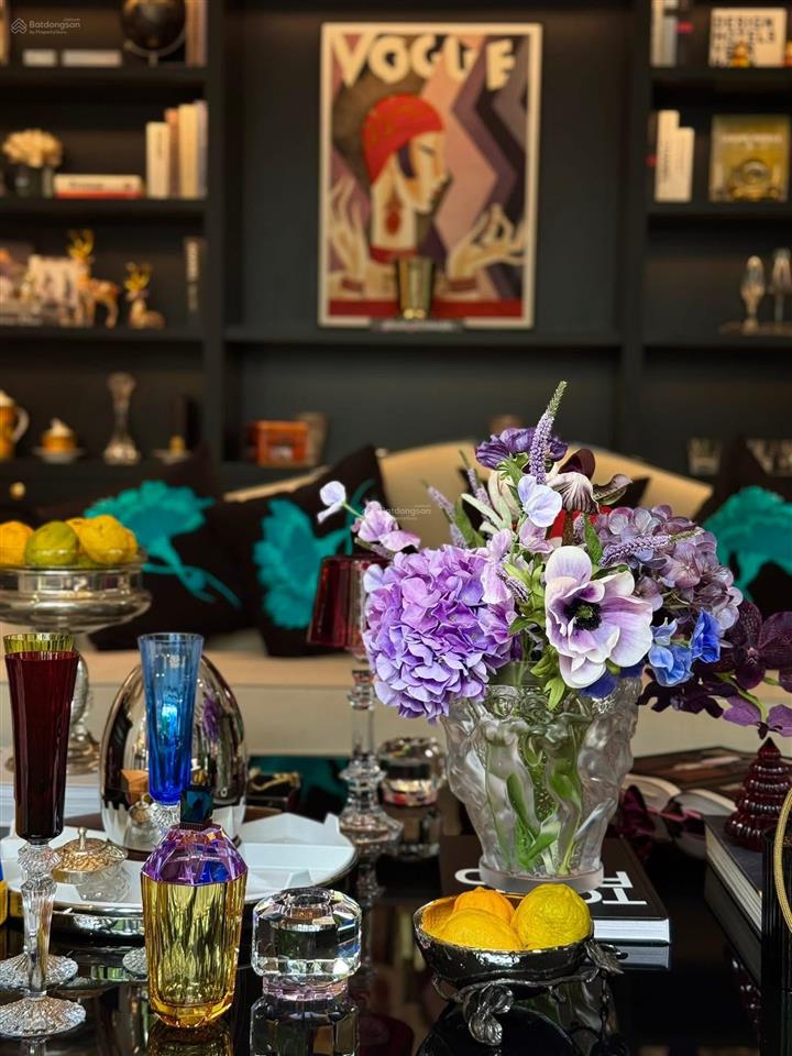 Bán s lập hoa phượng 405, 230m ngã ba sông almaz, nội thất luxury, chỉ vài bước ra almaz, vincom.
