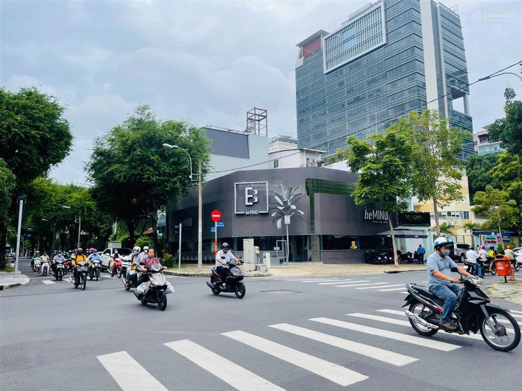 Quỹ đất lớn 2mt nguyễn đình chiểu, quận 1. dt 14x28m (366m2), qhxd mới h12tầng, giá chỉ 180 tỷ tl