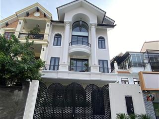 Biệt thự duy nhất dưới 50 tỷ mt khu phan xích long, q. pn  dt 8x16m, 5 tầng full nội thất cao cấp