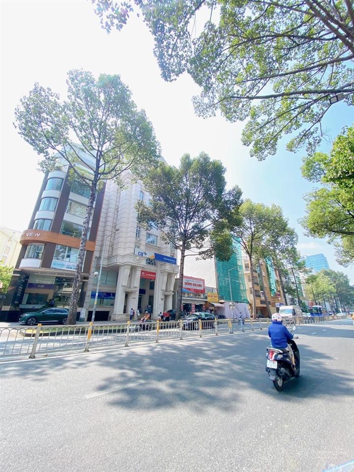 Quỹ đất lớn giá tốt nhất mt trần hưng đạo, quận 5. dt 12x35m (375m2), giá chỉ 168 tỷ tl