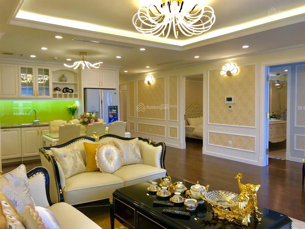 Gia đình cần bán gấp căn hộ 110m2 3pn full đồ d'. le roi soliel  0988 799 ***