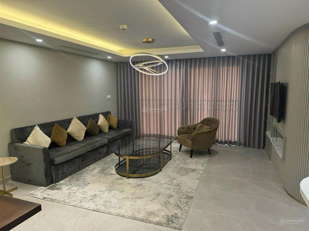 Chính chủ căn hộ cần bán gấp căn hộ 146m2 d'. le roi soleil 59 xuân diệu giá tốt nhất  0988 799 ***