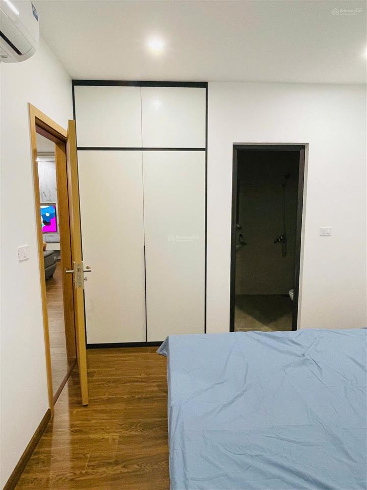 Chính chủ bán căn hộ tòa d nhận nhà ở ngay, căn hộ 2pn diện tích 72m2 căn đẹp, nội thất full