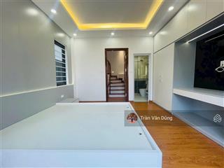 Bán nhà nr 30m2 tại trạm trôi, hà nội  full nội thất tầng 1 và 2 nhà cách oto khoảng 10m