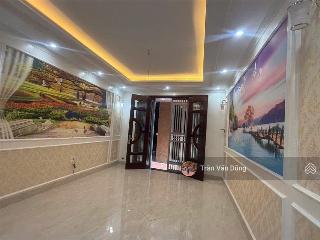 Cực hiếm  nhà đẹp 5 tầng tu hoàng  nam từ liêm  căn góc  full nội thất xịn  gần ga tàu điện