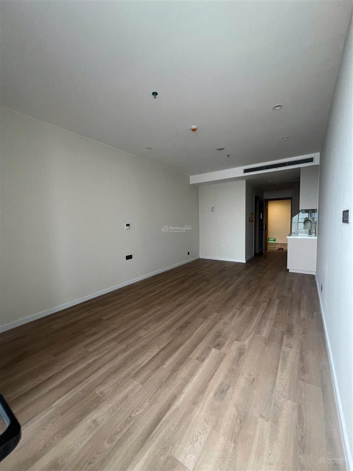 Bán nhanh 1,7 tỷ studio icon 40 hạ long, view vịnh tuần châu  nhạc nước.  xem nà 0936 585 ***