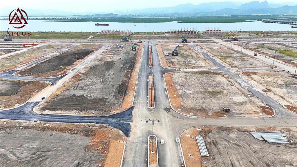 Đón sóng bao biển, trục 31m flc tropical giá 40tr/m2.  0936 585 *** em vy ạ