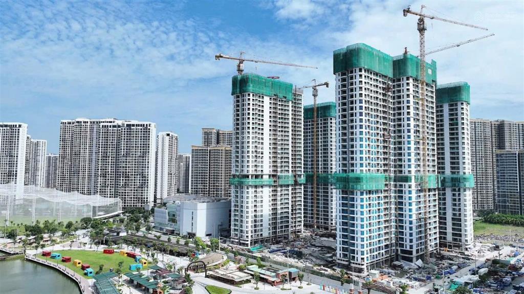 Căn đặc biệt opus one 1pn + 55m²  3.8 tỷ trả tiến độ