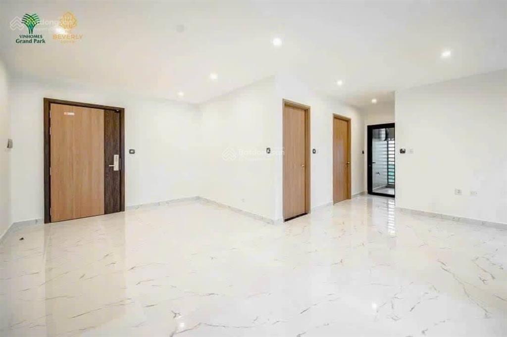Bán 3pn beverly solari  view thoáng đẹp (dt 82.3m2  giá 4.27 tỷ) ck 22,3% + tặng nội thất 300tr