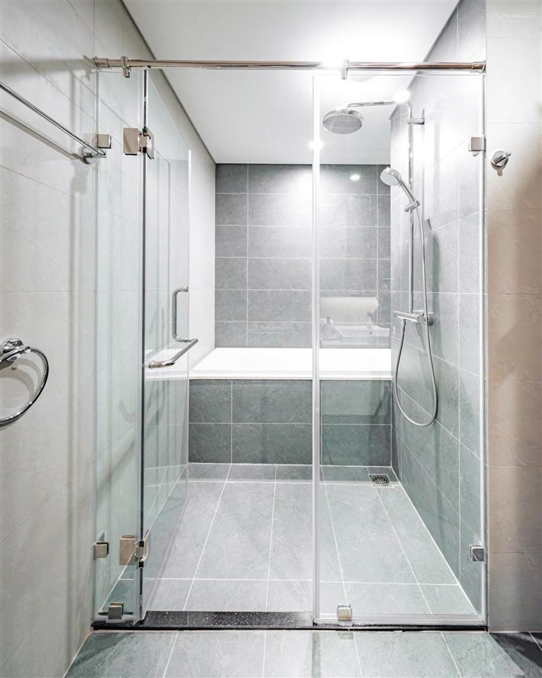 Hàng hiếm opus one 3pn  100m2  giá 8.8 tỷ view cực đỉnh công viên vinwonder 36ha, sông đồng nai
