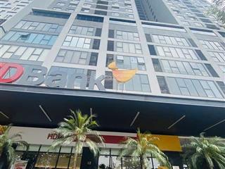 Còn trống duy nhất sàn 175m2 tại tòa nhà dreamland bonanza 23 duy tân cần cho thuê đã ngăn phòng