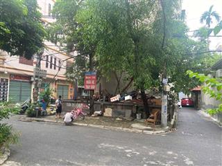 Bán lô đất 3 mặt tiền siêu kinh doanh tại trung tâm Trâu Quỳ/Gia Lâm 70m2 mtien 10m