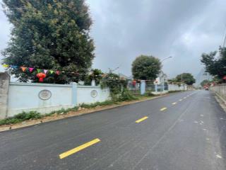 Còn 1 lô duy nhất giá rẻ đẹp nhất hồ nha các bác. bán lô đất siêu vip 3100m2 bám hồ đồng chanh