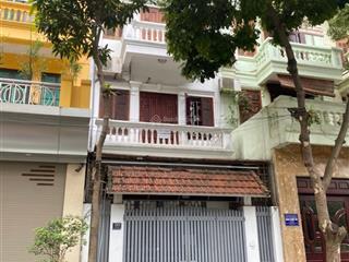 Cho thuê nhà 82a xuân quỳnh dt 90m2 x 5t mt 5,5m, đường 2 ô tô tránh nhau