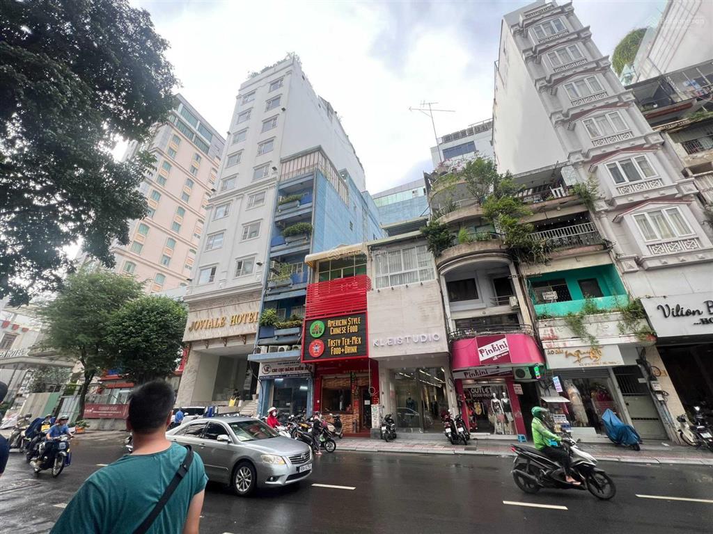 Ngợp bank! tôi cần bán gấp nhà 176 lý tự trọng, p.bến thành, q1 (4.3x23m) hđt 130tr/th. giá 29.9tỷ