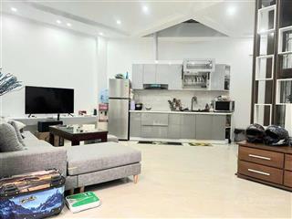 Thịnh quang ô tô đỗ gần 40m2 nhà mới 6 tầng, thang máy mt 6,4m chỉ 10 tỷ
