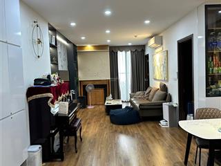 Chính chủ gửi bán căn hộ 3 ngủ 2 vệ sinh chung cư phú thịnh green park.  em đức 0854 478 ***