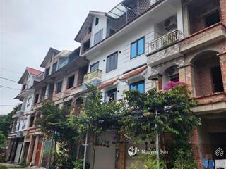 Duy nhất căn mặt hoàng quốc việt kéo dài cienco5 tân lập 90m2x4 tầng