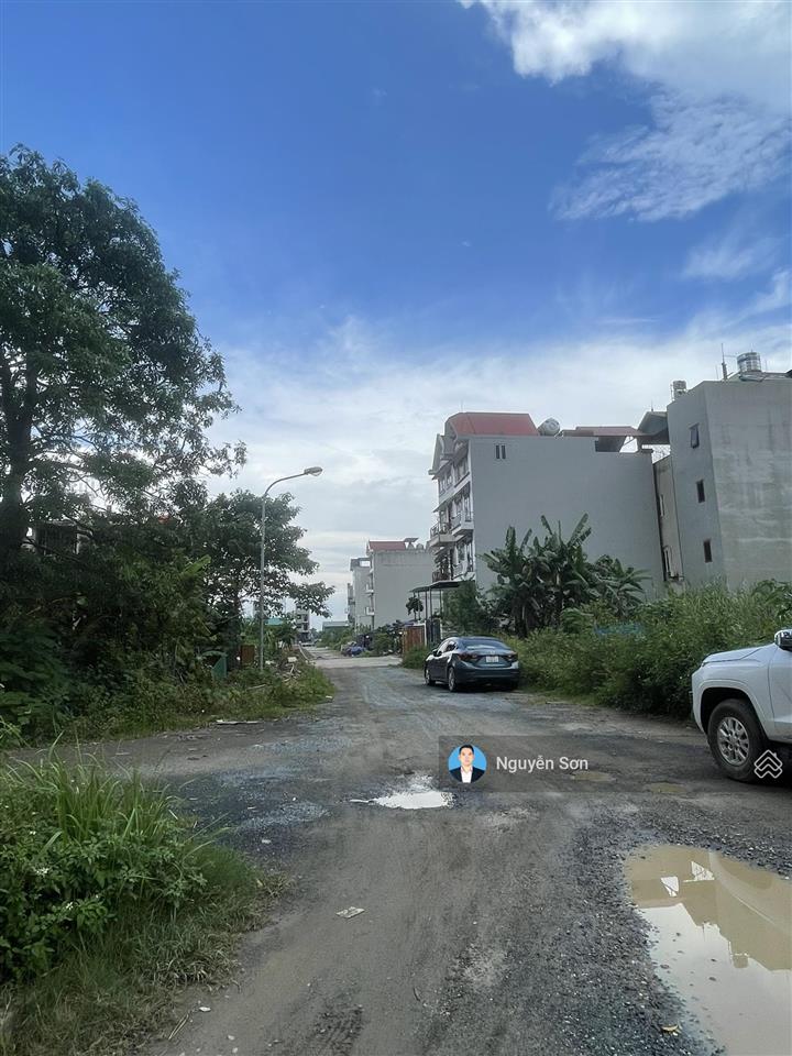 Cần bán đất liền kề tân việt 79.3m2 chưa xây vị trí đẹp