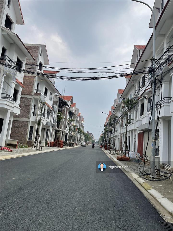 Căn liền kề b32 khu đô thị cienco5 cần bán nhanh trong tháng 11