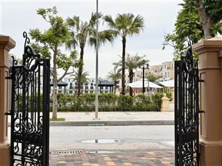 Song lập view bể bơi, biển rộng sau nhà ngắm vinwonder, trường đua ngựa đảo vũ yên