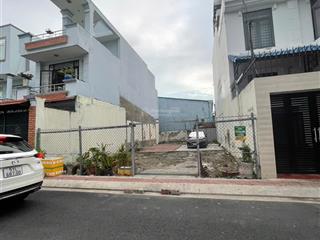 Cần bán gấp lô đất đường phạm văn đồng gần gigamall view công viên