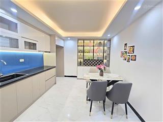 Nhà dân xây 46m2 ô tô đỗ cửa 4 tầng 4 ngủ rộng sổ đẹp vuông như bao diêm.  0389 552 ***