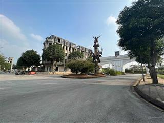 Cần bán gấp lô 100m2 trục chính đi sân golf  kđt thiên mã, mt 5m, giá 4x trđ/m2.  0941 610 ***