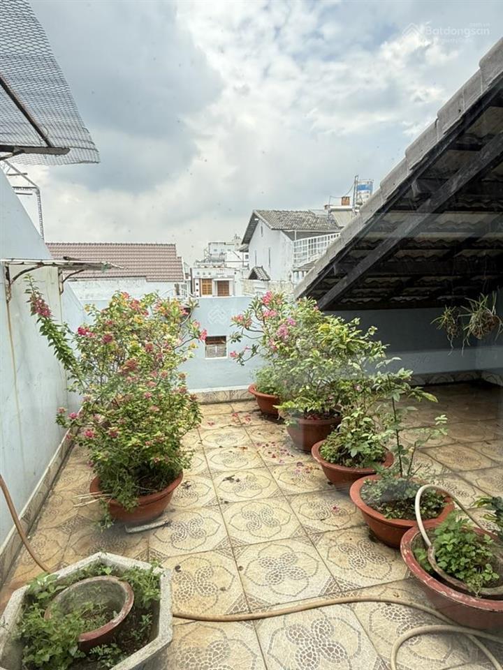 Nhà mặt tiền khu gia viên  1 trệt 2 lầu (5x15) sổ hồng thổ cư hoàn công