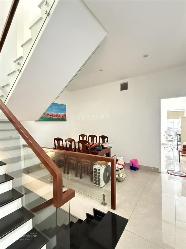 Nhà mặt tiền khu gia viên  1 trệt 2 lầu (5x15) sổ hồng thổ cư hoàn công