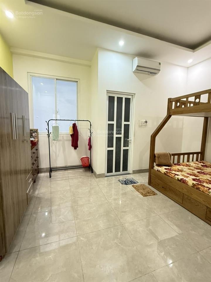 Nhà mặt tiền khu gia viên  1 trệt 2 lầu (5x15) sổ hồng thổ cư hoàn công