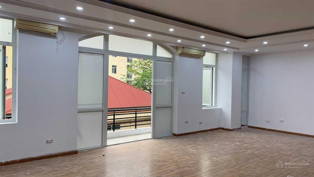 Cho thuê văn phòng trần quốc hoàn  nguyễn khánh toàn  trần đăng ninh dt 85m2 giá thuê 15tr/1 th